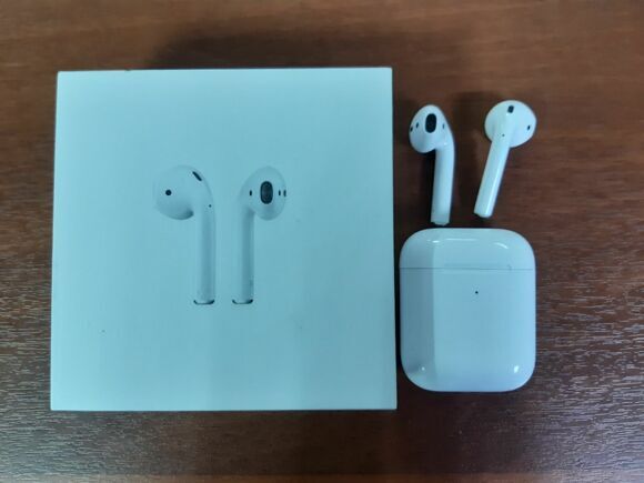 Наушники Apple Airpods 2