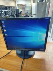 Монитор 17" LCD Samsung 740N